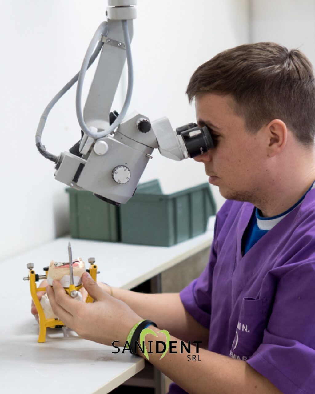 Instagram post from studio_dentistico_sanident. This post is in position 6.